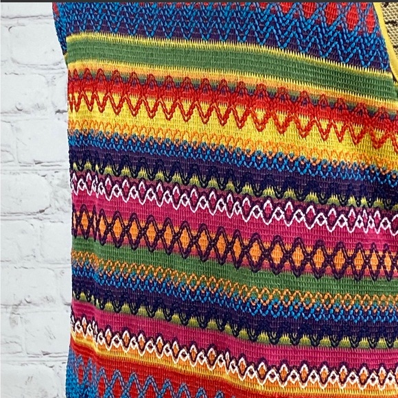 Geo Design Colorful Threaded Cutaway Arm Maxi - Picture 2 of 2